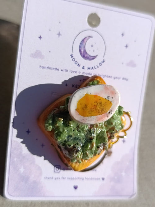 Avocado & Egg Toast Keychain 🥑🍳
